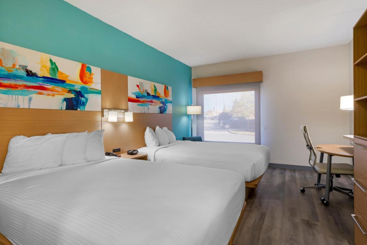 เบสต์ เวสเทิร์น เอ็กเซคคิวทีฟ โฮเต็ล Hotel ดัมบาร์ตัน ภายนอก รูปภาพ